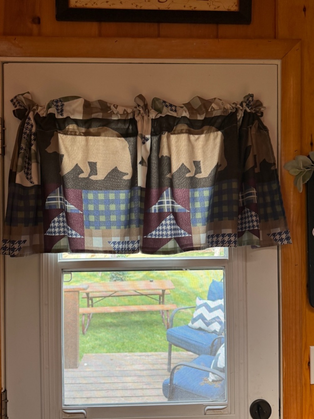 Cabin Valance Bear Patchwork